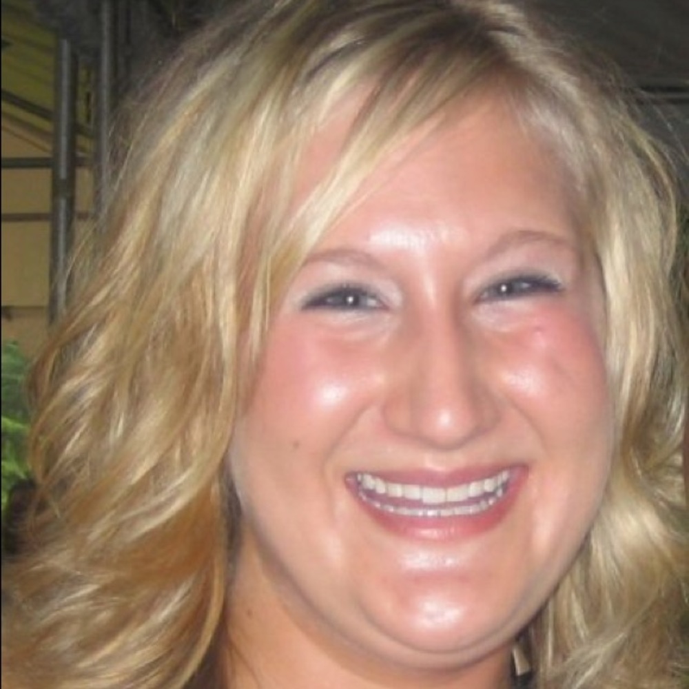 Meet your Posher, Elisa